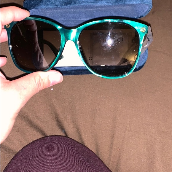 Gucci glasses - Picture 2 of 3